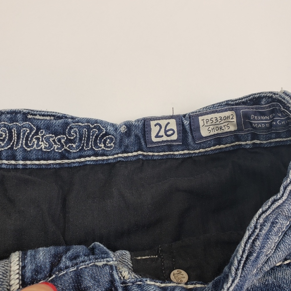 Miss Me I Denim Shorts - Picture 4 of 5